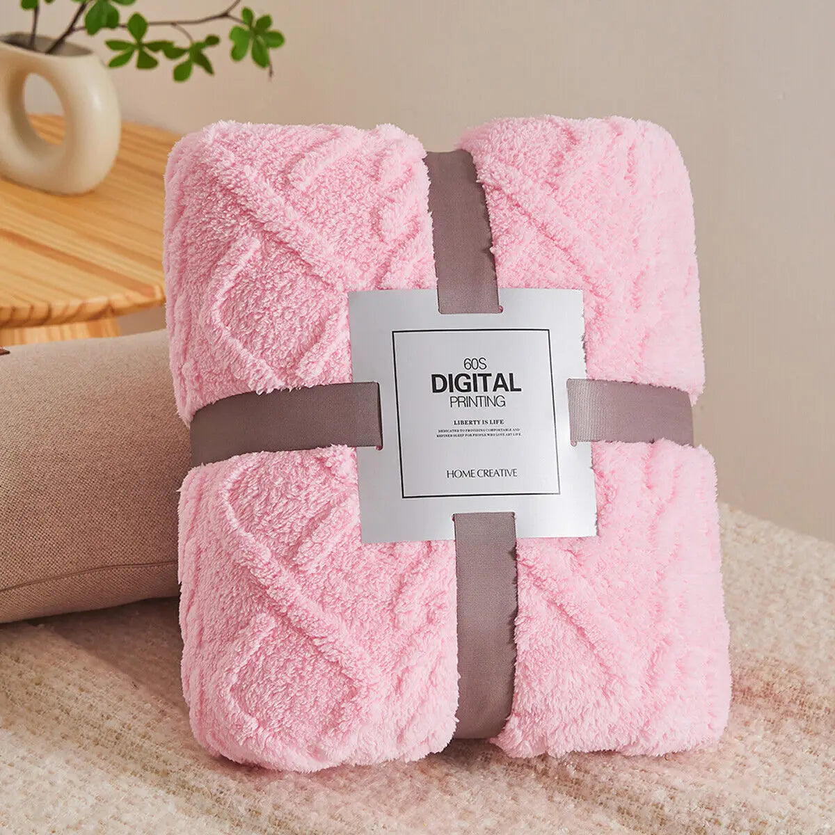 Winter Thick Coral Velvet Plush Blanket – Ultra-Soft, Warm & Cosy