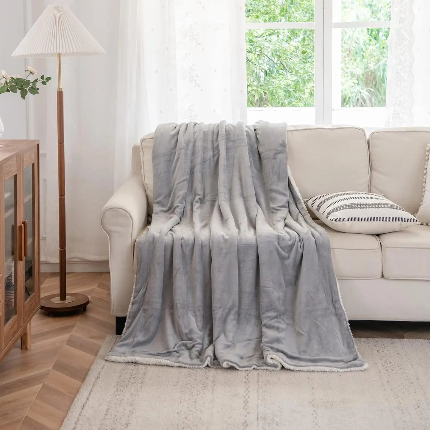 Good Nite King Size Reversible Throw Blanket – Ultra Soft & Cosy