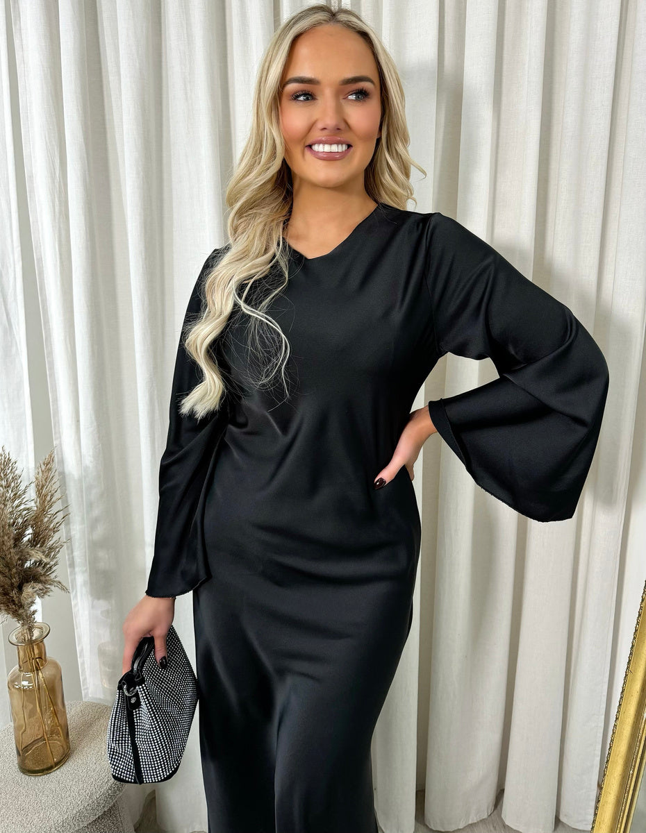 Bell Long Sleeve Maxi Dress