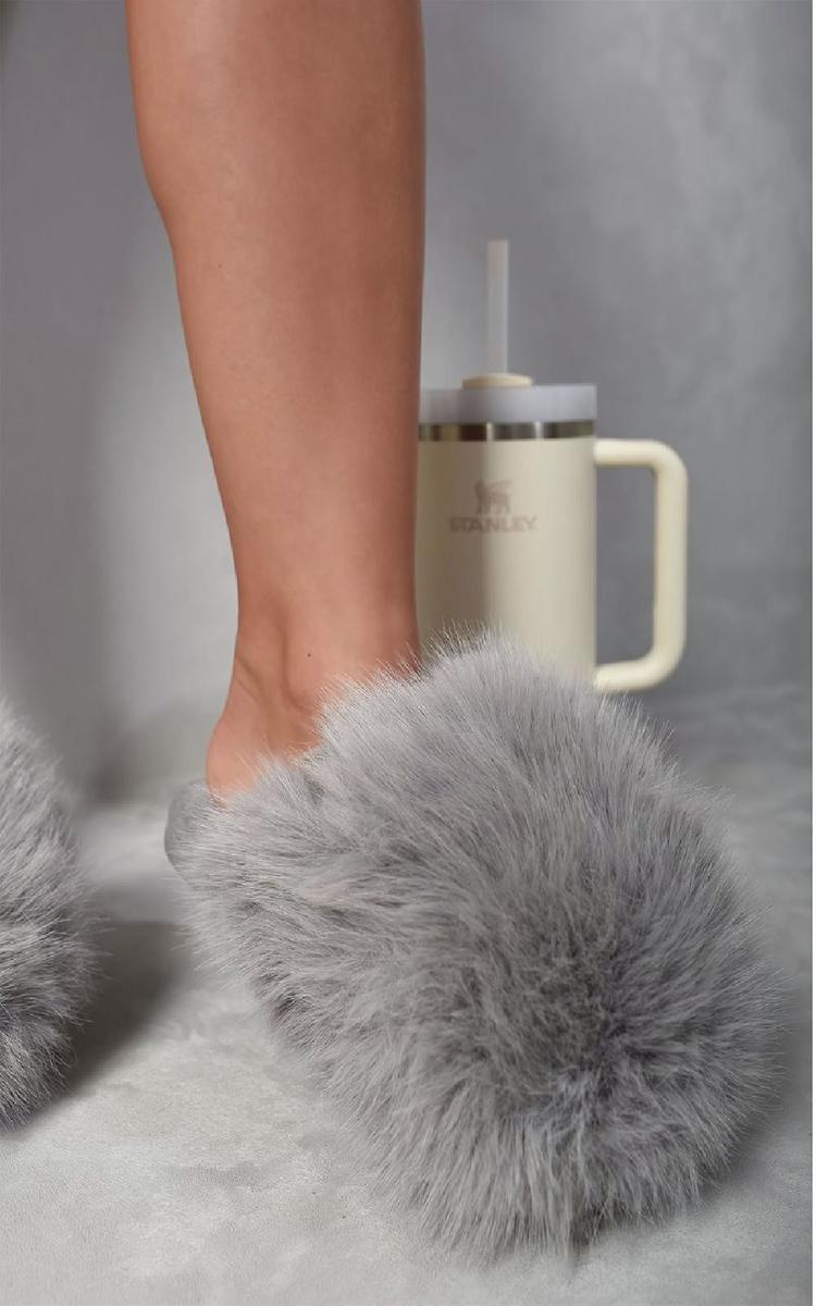 Fluffy Faux Fur Winter Slippers