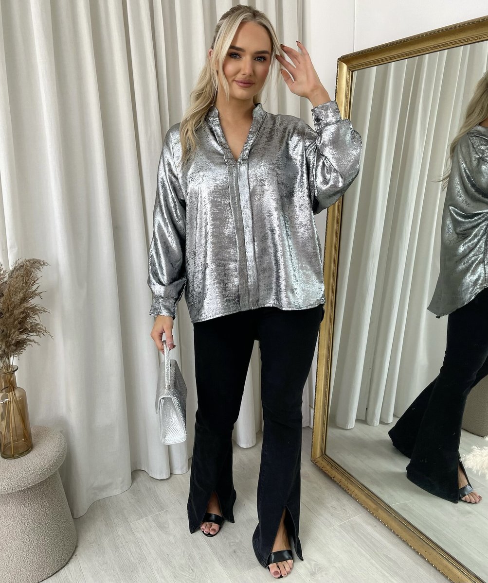 Metallic V-Neck Oversized Top