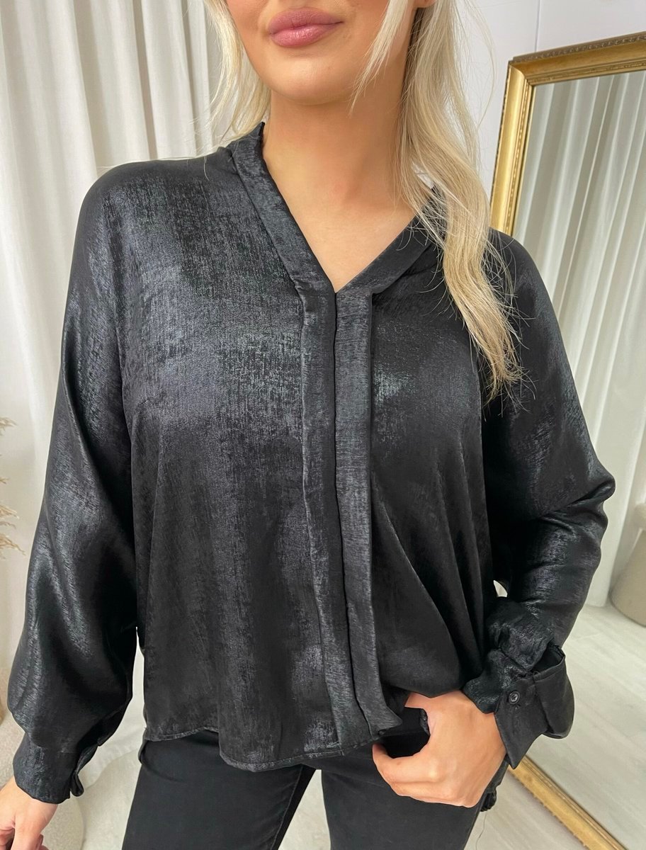 Metallic V-Neck Oversized Top